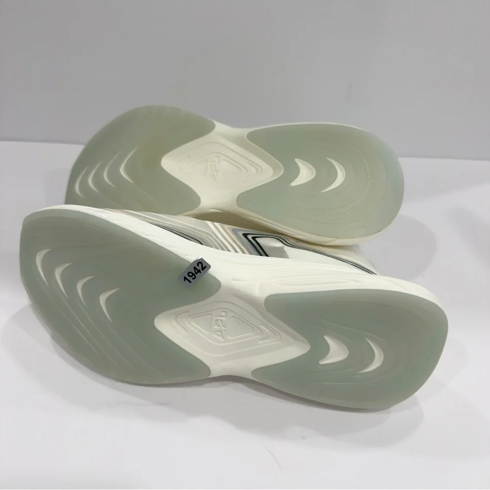Athletic Propulsion Labs (APL) Streamline Women’s Shoes
